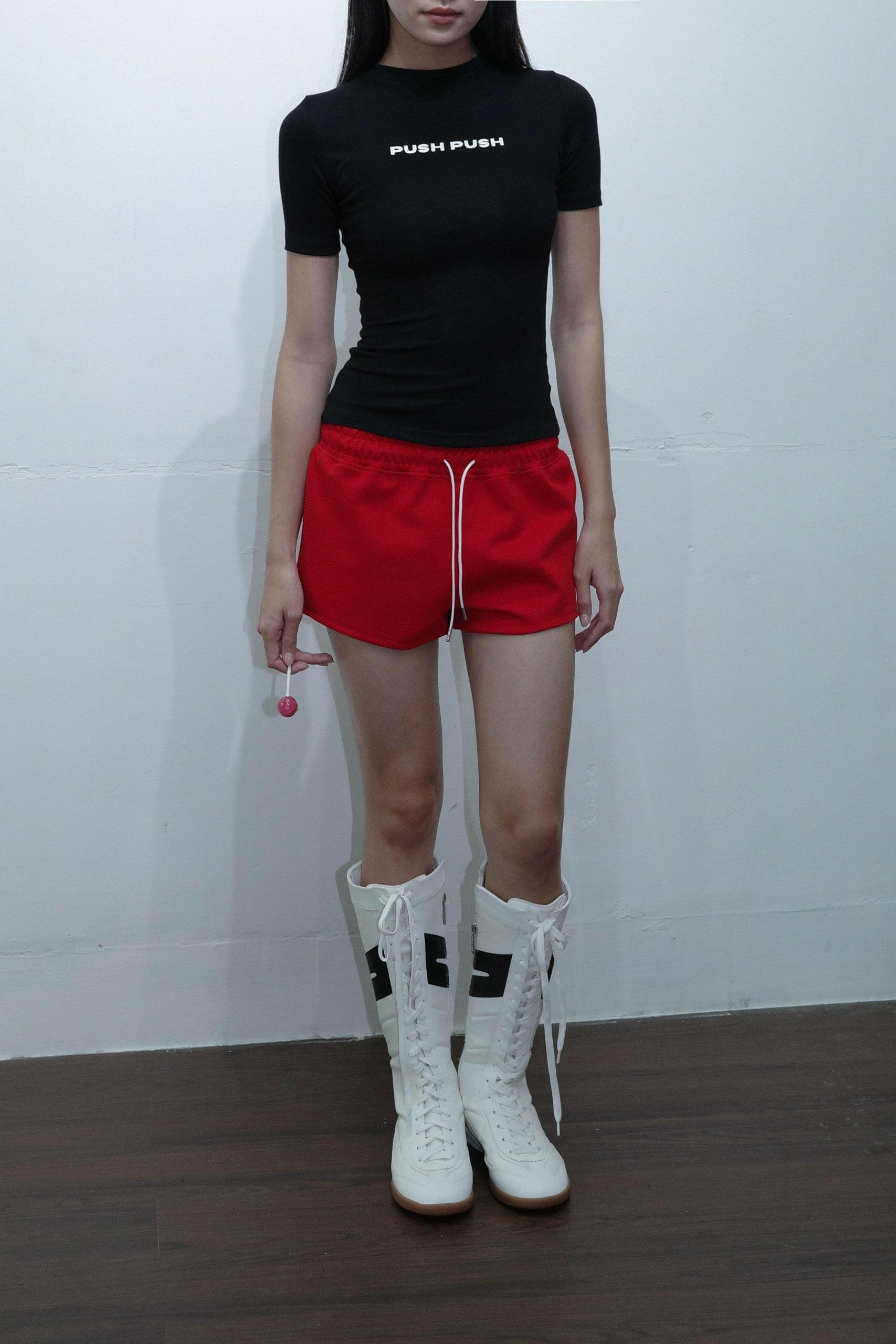 CELESTIAL T-SHIRT - BLACK.