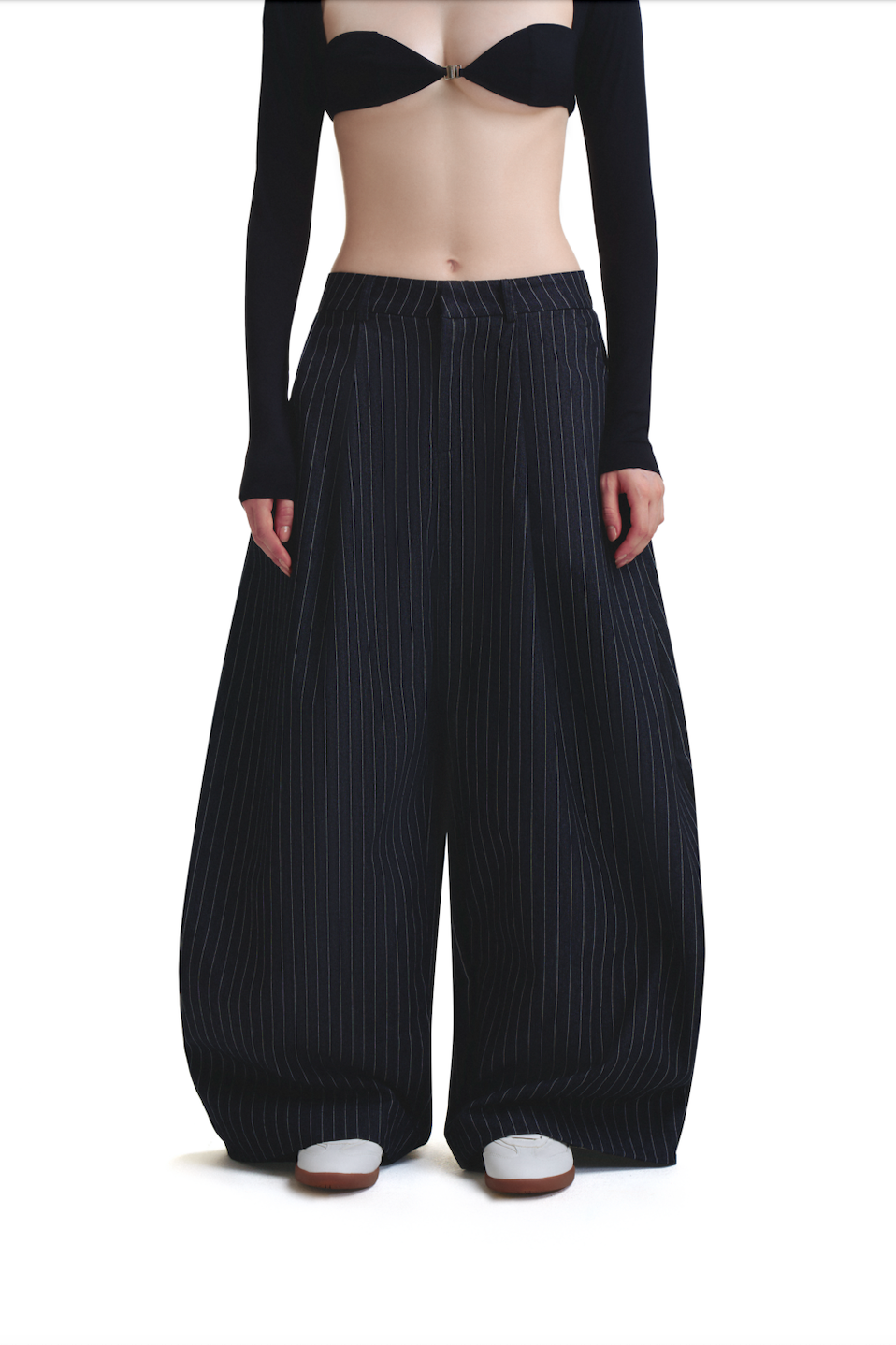 PP STRIPES PANTS - BLACK.