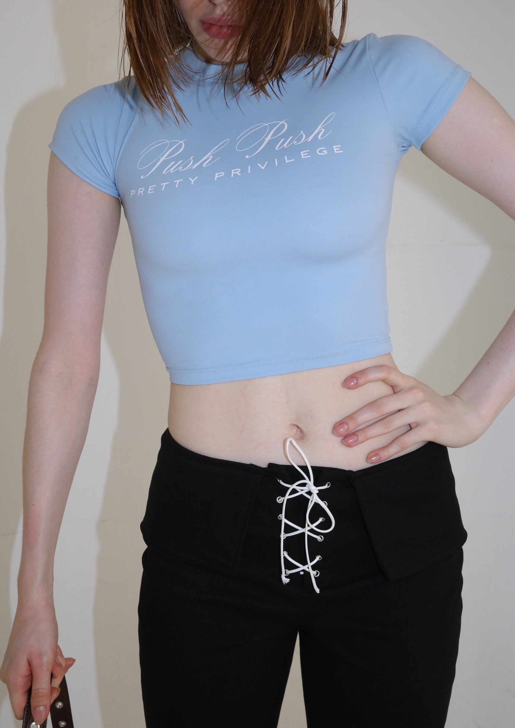 PRETTY PRIVILEGE TEE 02.