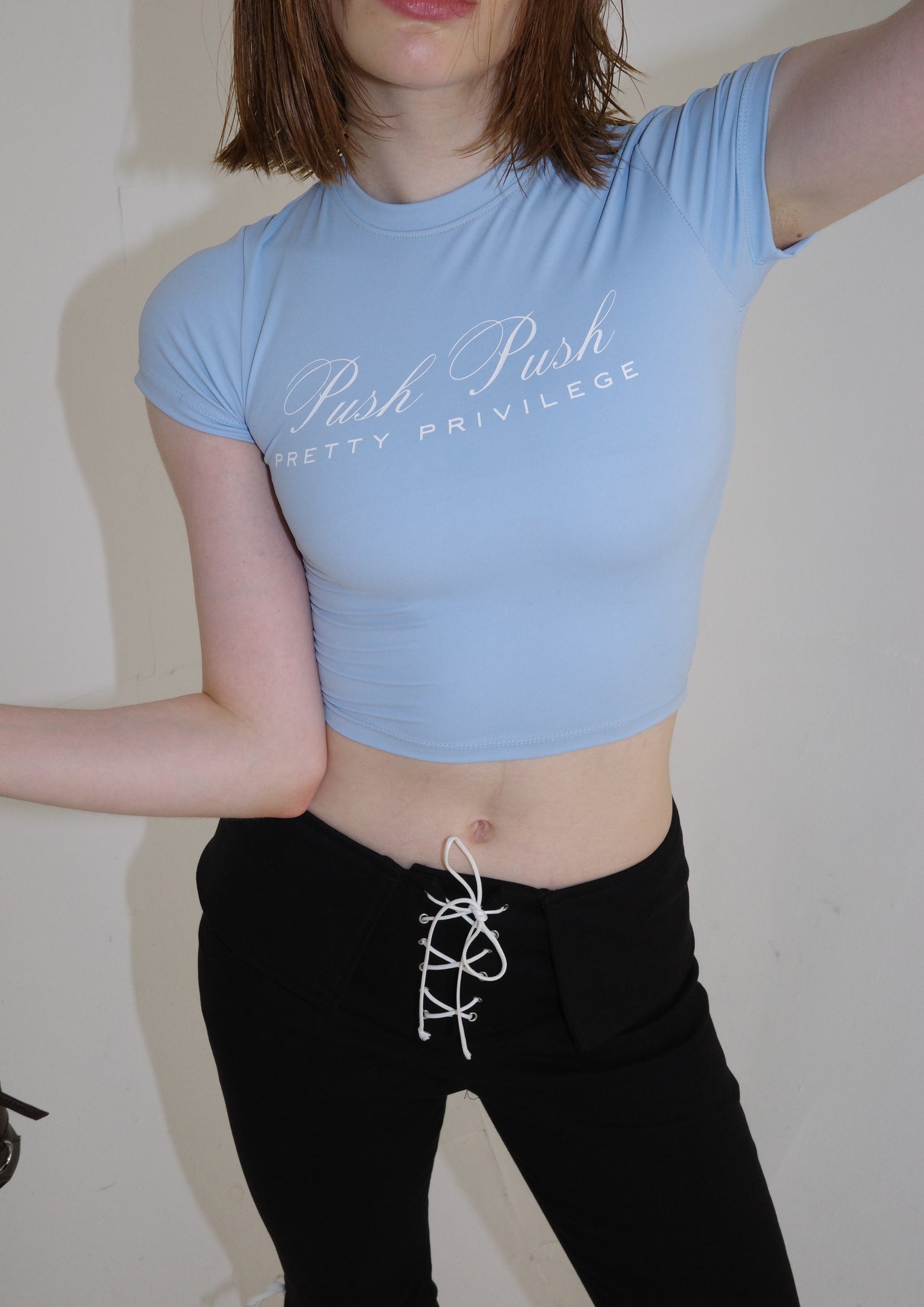 PRETTY PRIVILEGE TEE 02.