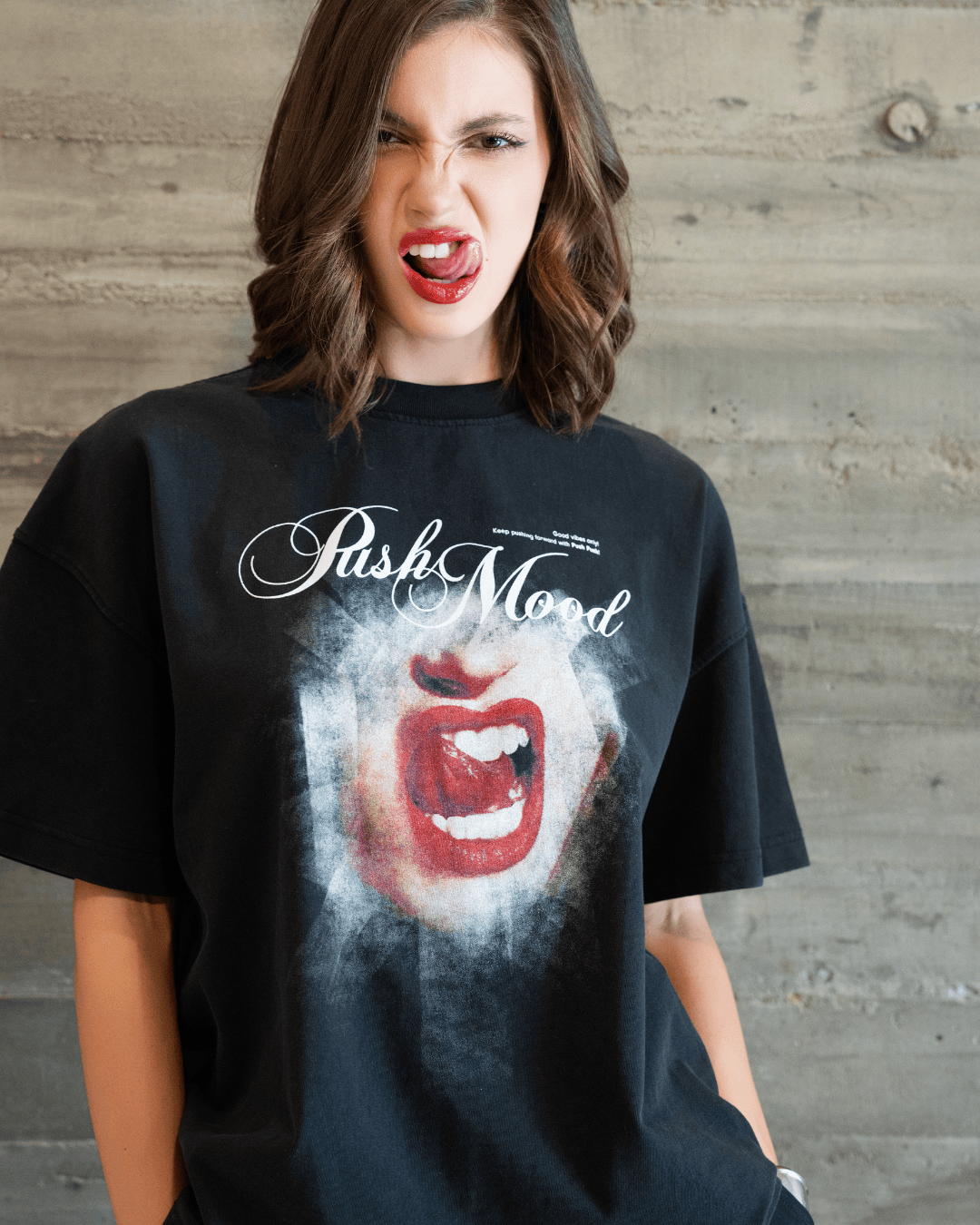 PUSH MOOD TEE (BOXY FIT).
