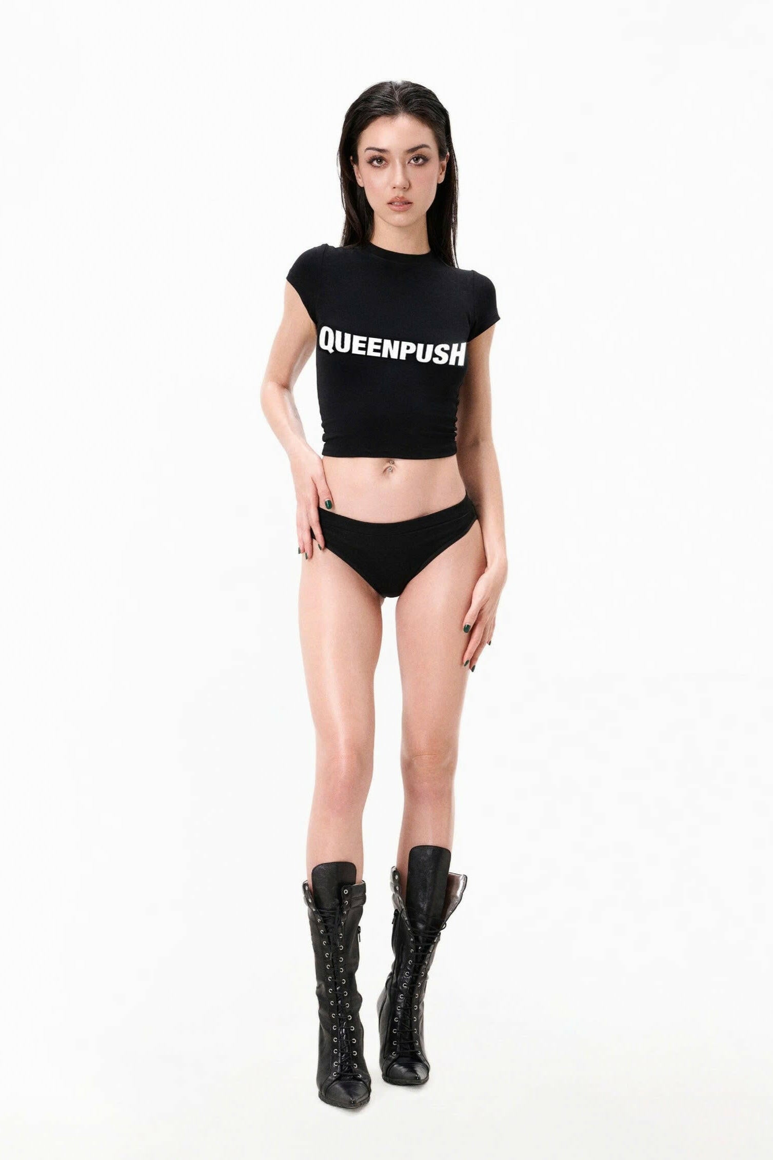 QUEENPUSH BABY TEE.