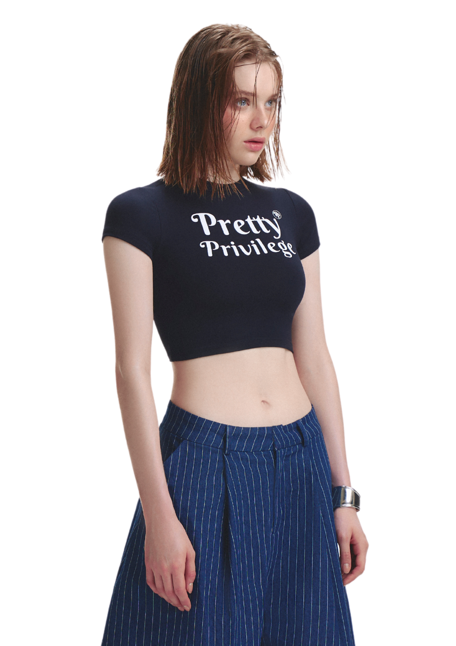 PRETTY PRIVILEGE TEE 01.