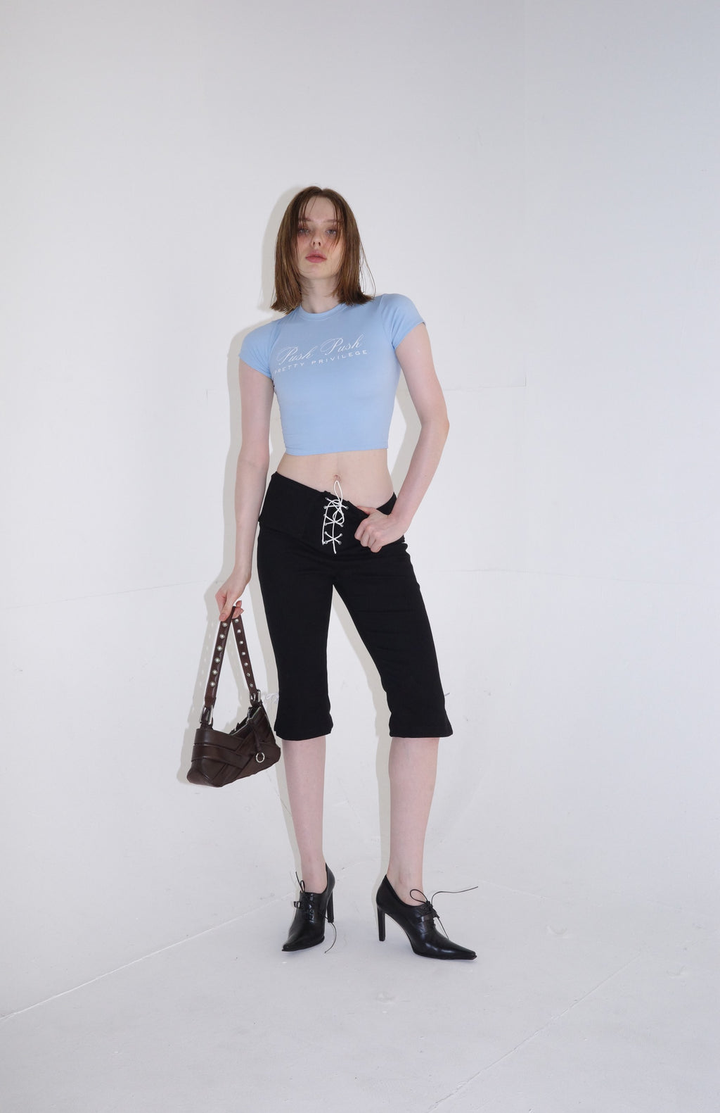 PRETTY PRIVILEGE TEE 02.